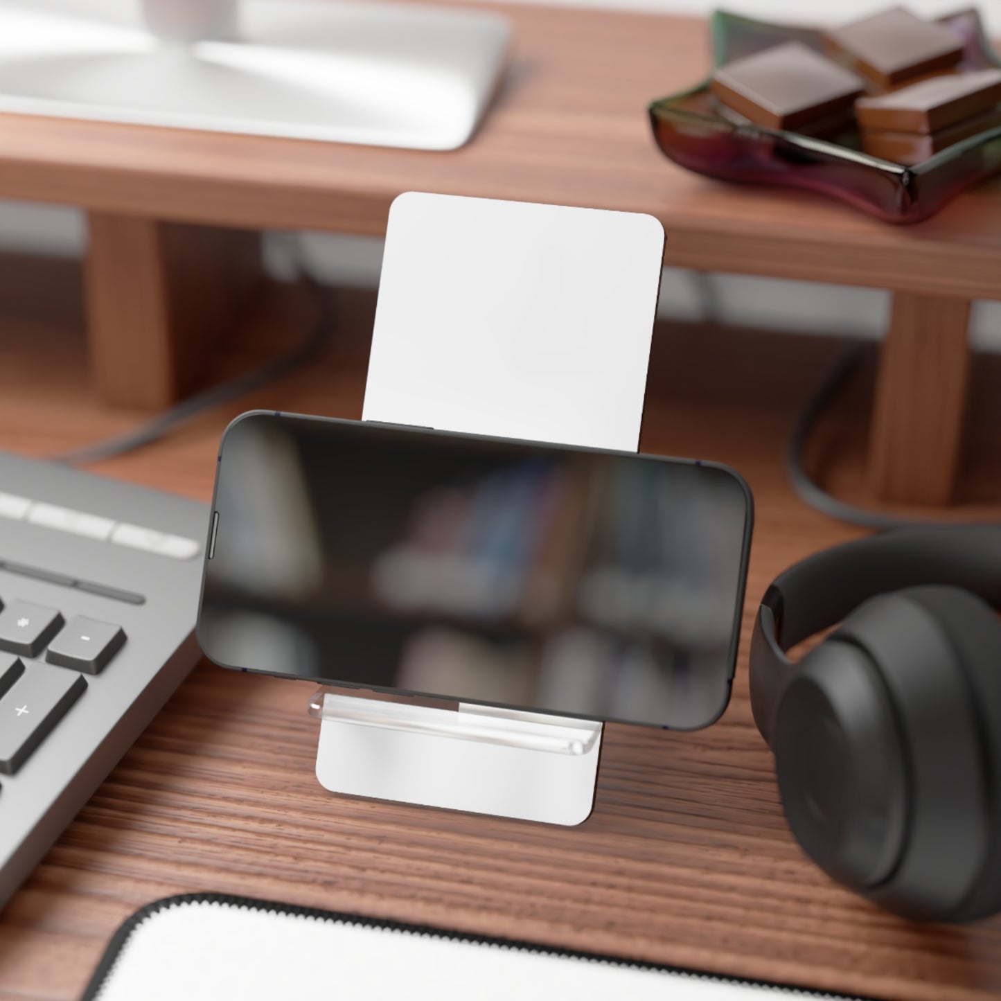 Smartphone Stand - "D2M" Branded Design